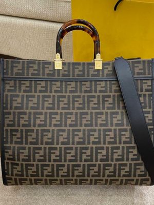 FENDI BAG