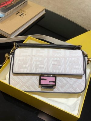 FENDI BAG