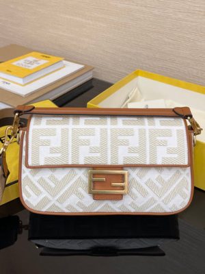 FENDI BAG