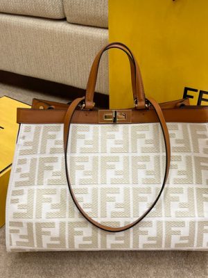 FENDI BAG