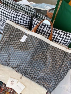 GOYARD BAG