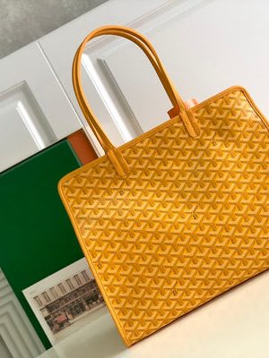 GOYARD BAG