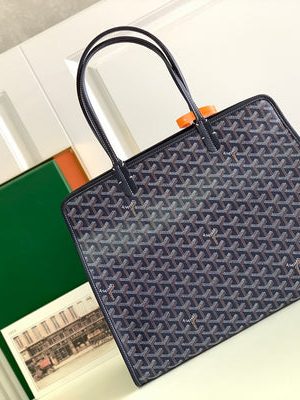 GOYARD BAG