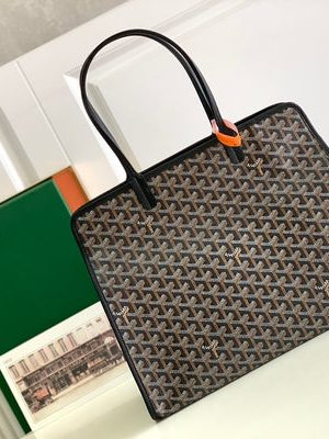GOYARD BAG