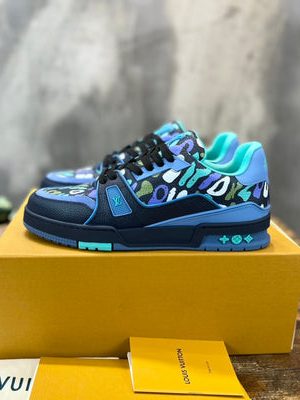 LV SNEAKER