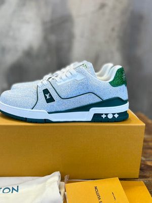 LV SNEAKER