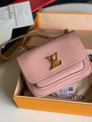 LV BAG (M57053)