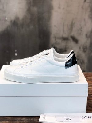 GVC SNEAKER
