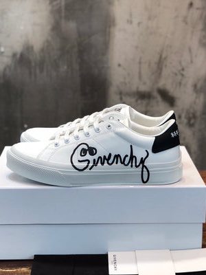GVC SNEAKER
