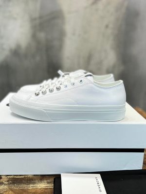GVC SNEAKER