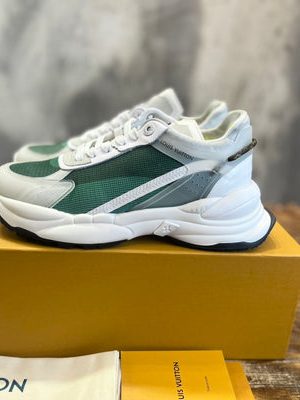 LV SNEAKER