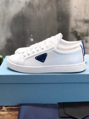 PRADA SNEAKER