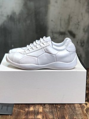 PRADA SNEAKER