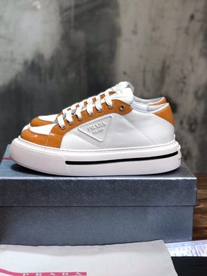 PRADA SNEAKER