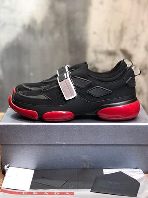PRADA SNEAKER