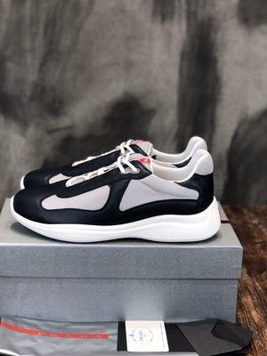 PRADA SNEAKER