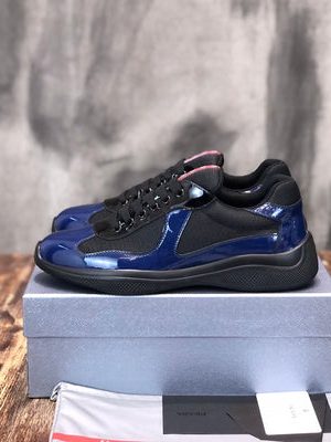 PRADA SNEAKER