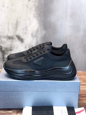 PRADA SNEAKER