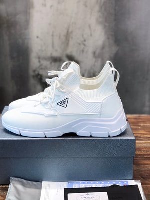 PRADA SNEAKER