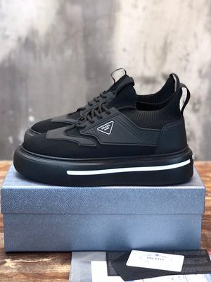 PRADA SNEAKER