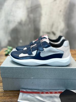 PRADA SNEAKER