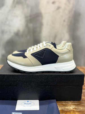 PRADA SNEAKER