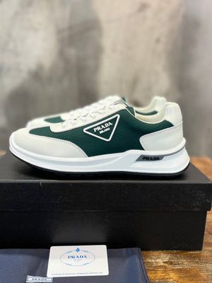 PRADA SNEAKER