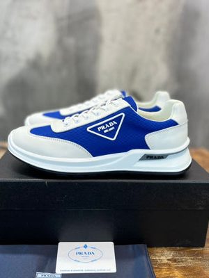 PRADA SNEAKER