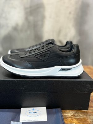 PRADA SNEAKER