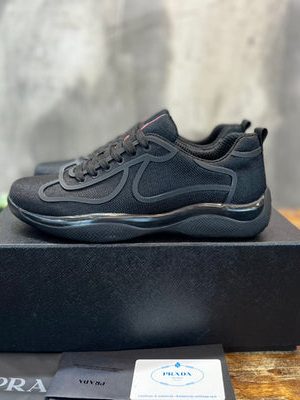 PRADA SNEAKER