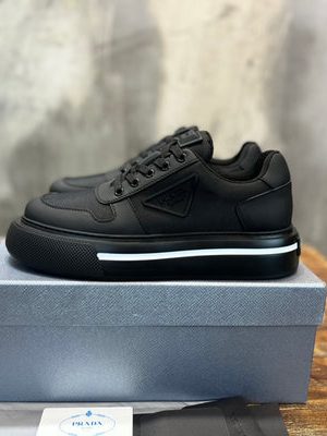 PRADA SNEAKER