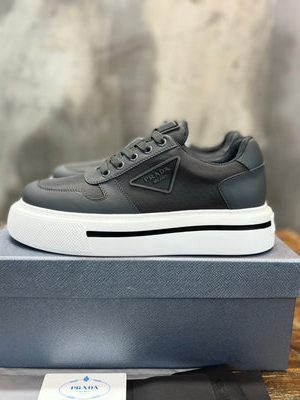 PRADA SNEAKER