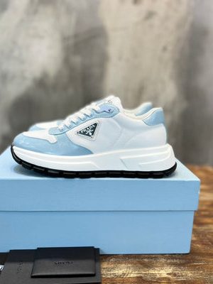 PRADA SNEAKER