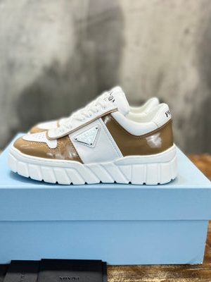 PRADA SNEAKER