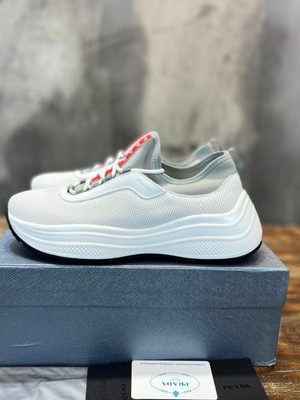 PRADA SNEAKER