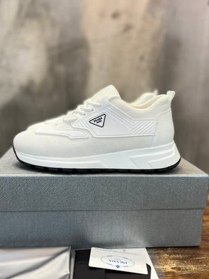 PRADA SNEAKER