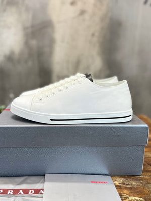 PRADA SNEAKER