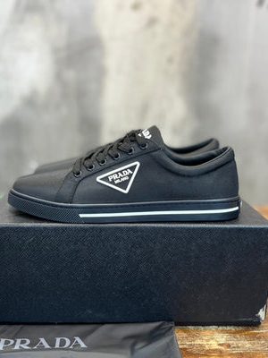 PRADA SNEAKER