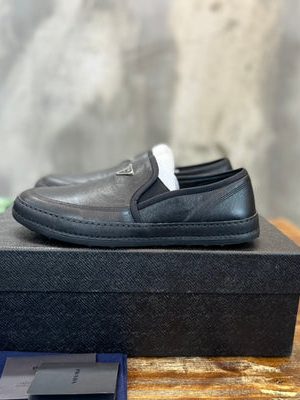 PRADA SNEAKER