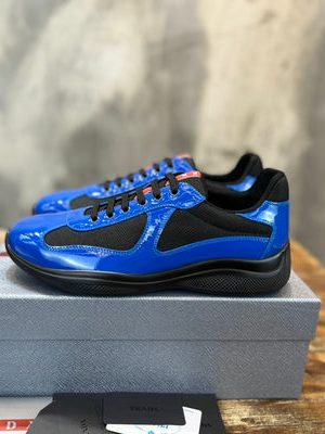 PRADA SNEAKER