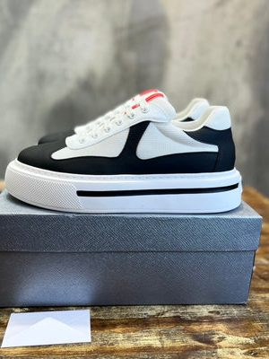 PRADA SNEAKER