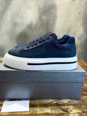PRADA SNEAKER