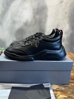 PRADA SNEAKER