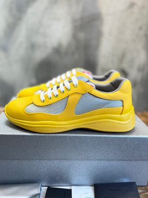 PRADA SNEAKER