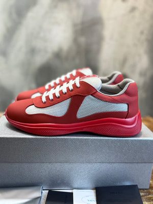 PRADA SNEAKER