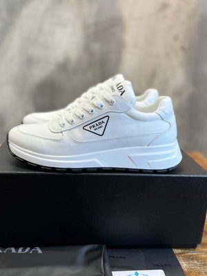 PRADA SNEAKER
