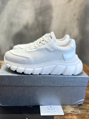 PRADA SNEAKER