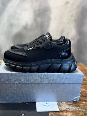 PRADA SNEAKER