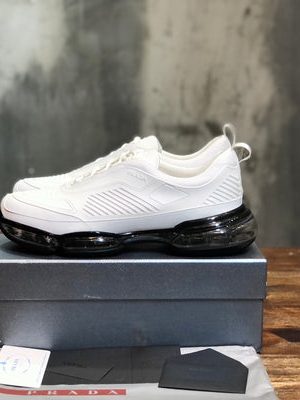 PRADA SNEAKER