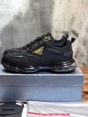PRADA SNEAKER